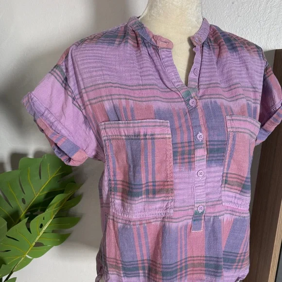 Anthropologie Pilcro Plaid Purple and Pink popover short sleeve Women's Top - Picture 2 of 7
